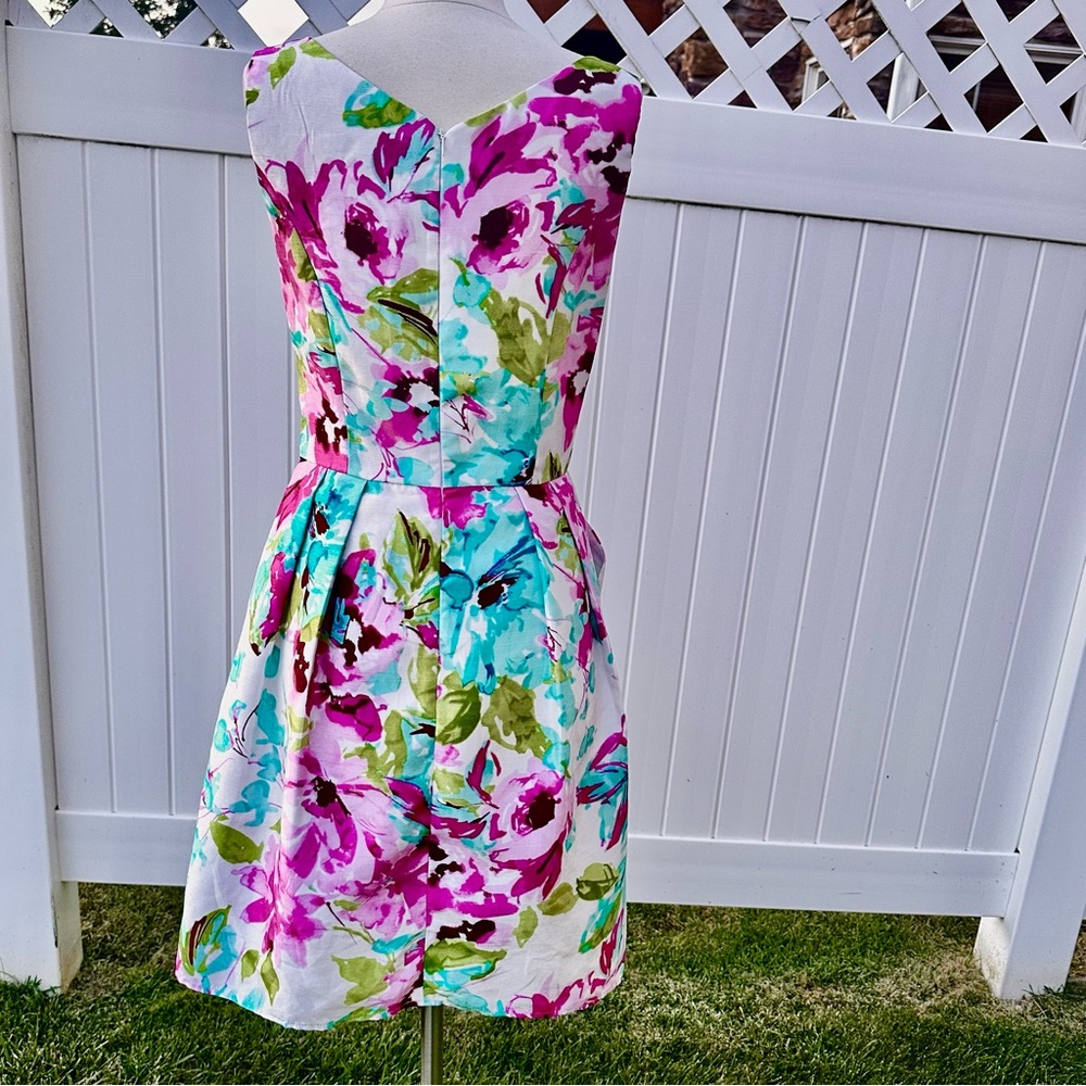 Madison Leigh Floral Sleeveless Dress - Picture 9 of 16